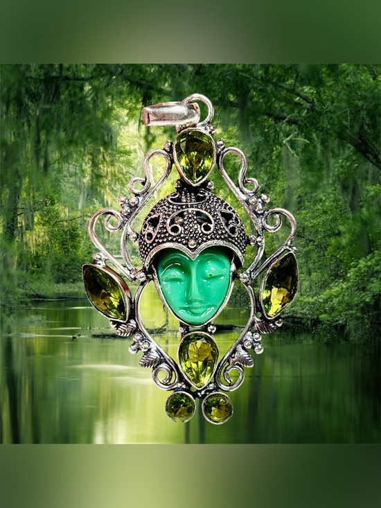 Artisan Jewelry - Carved GODDESS face and peridot Gemstone Pendant Necklace -Artisan